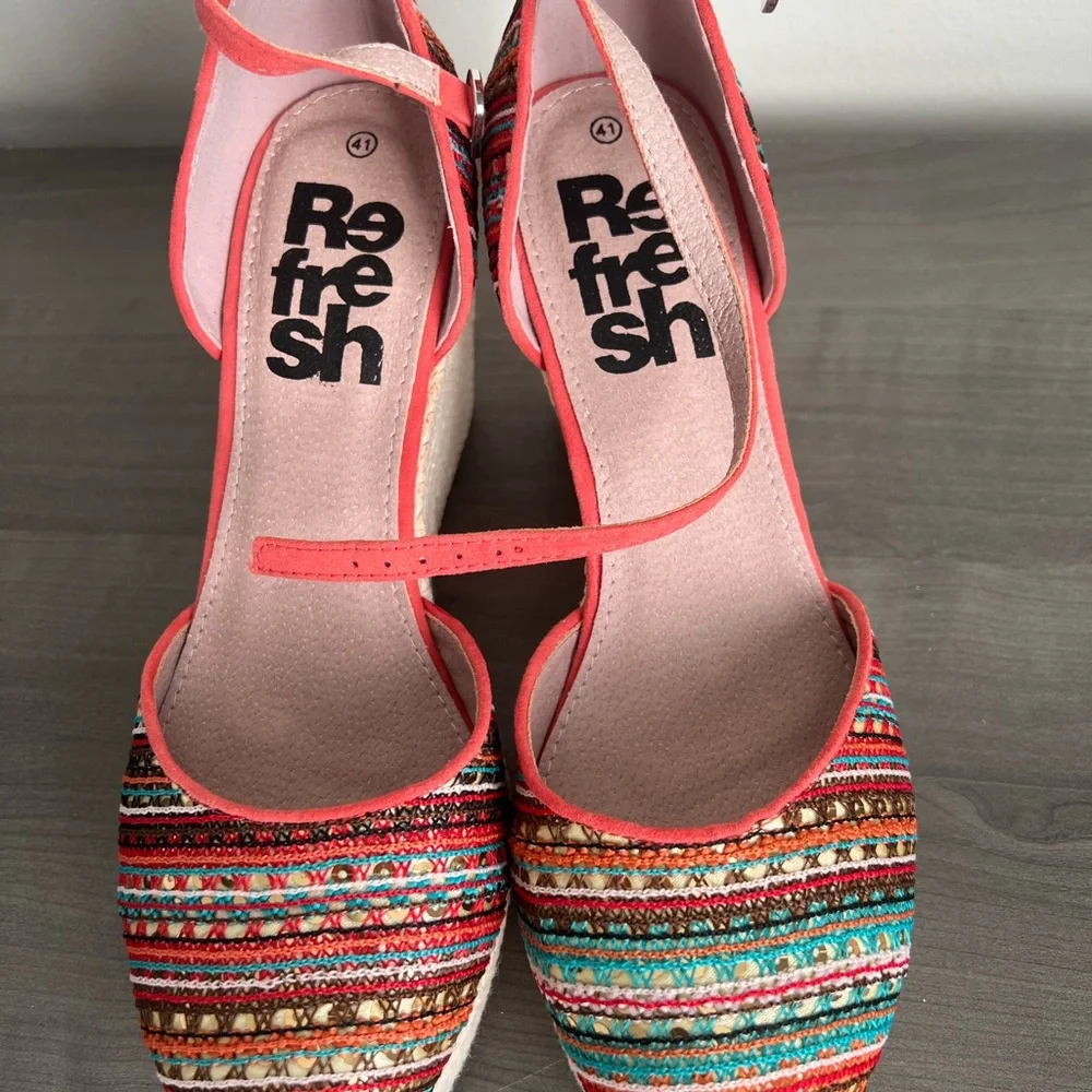 Colorful Striped Wedge Sandals with box might used once  fits regular size 40 - Picture 2 of 7